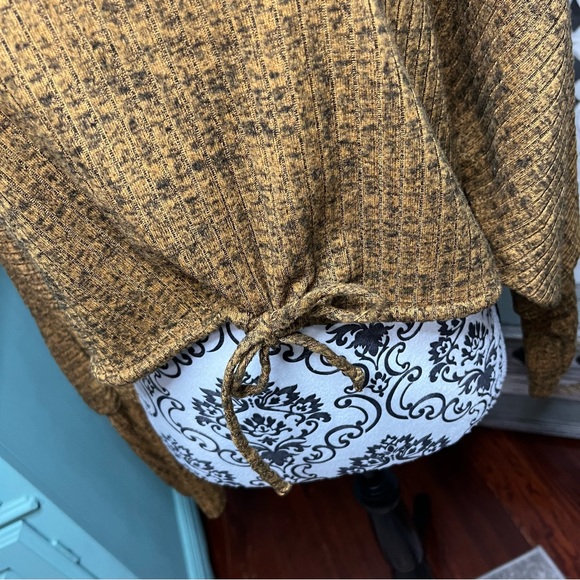 Fashion Nova Morning Cuddles Lounge Top Size 2x NWT - Picture 4 of 11